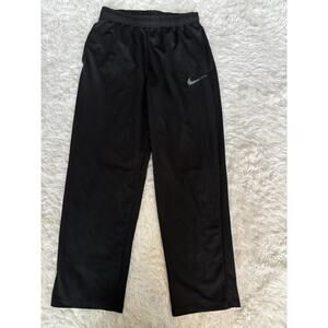 Nike Dri Fit men's sz. L classsic black lightweight activewear pants. Comf